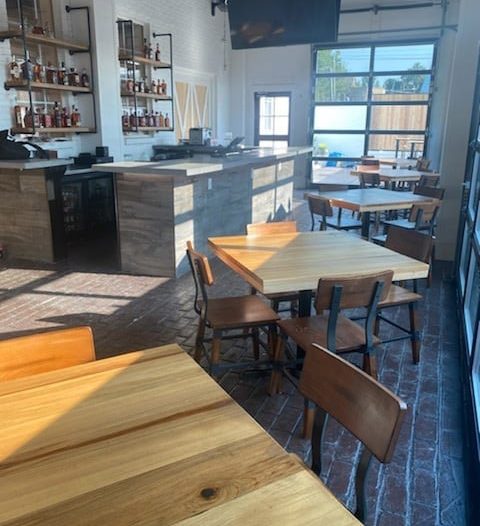 Taste dining room2 480x526