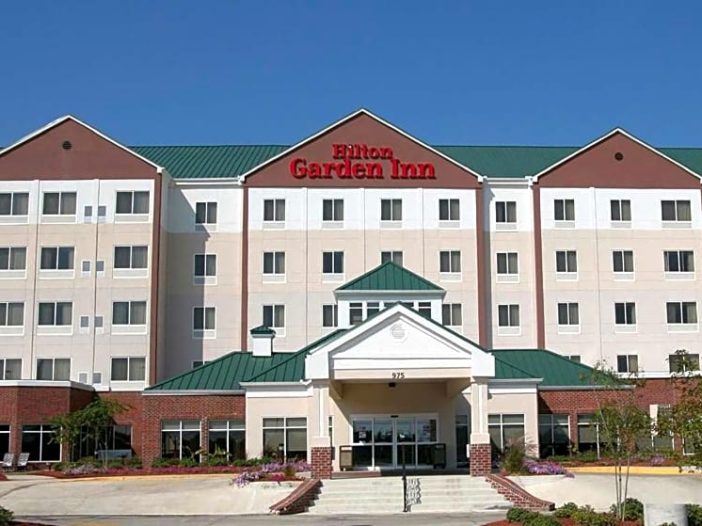 hilton 702x526