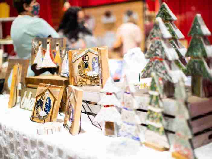 holiday bazaar2 702x526