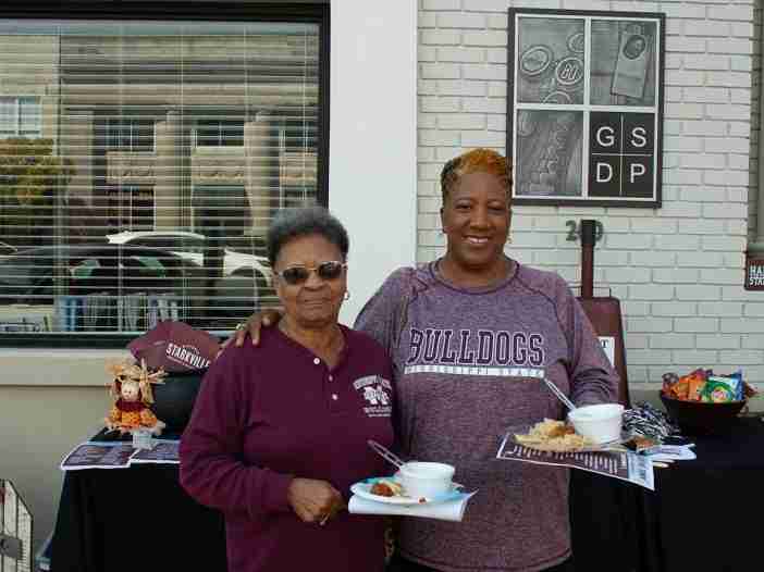 tailgate the town 702x526